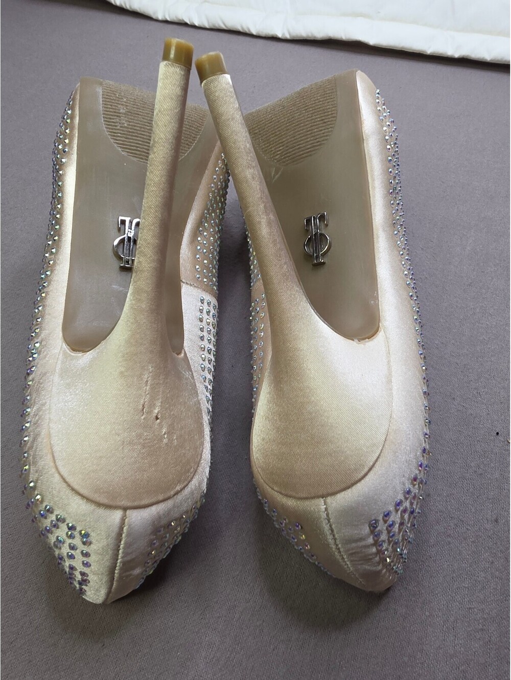 Jennifer Lopez JL Blingy Blush Rhinestone Peep Toe Platform Heels Size 6 - Picture 5 of 9